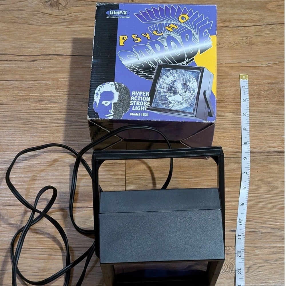 Lite F/X Psycho Strobe Hyper Action Strobe Light Model 1821 Halloween Decor